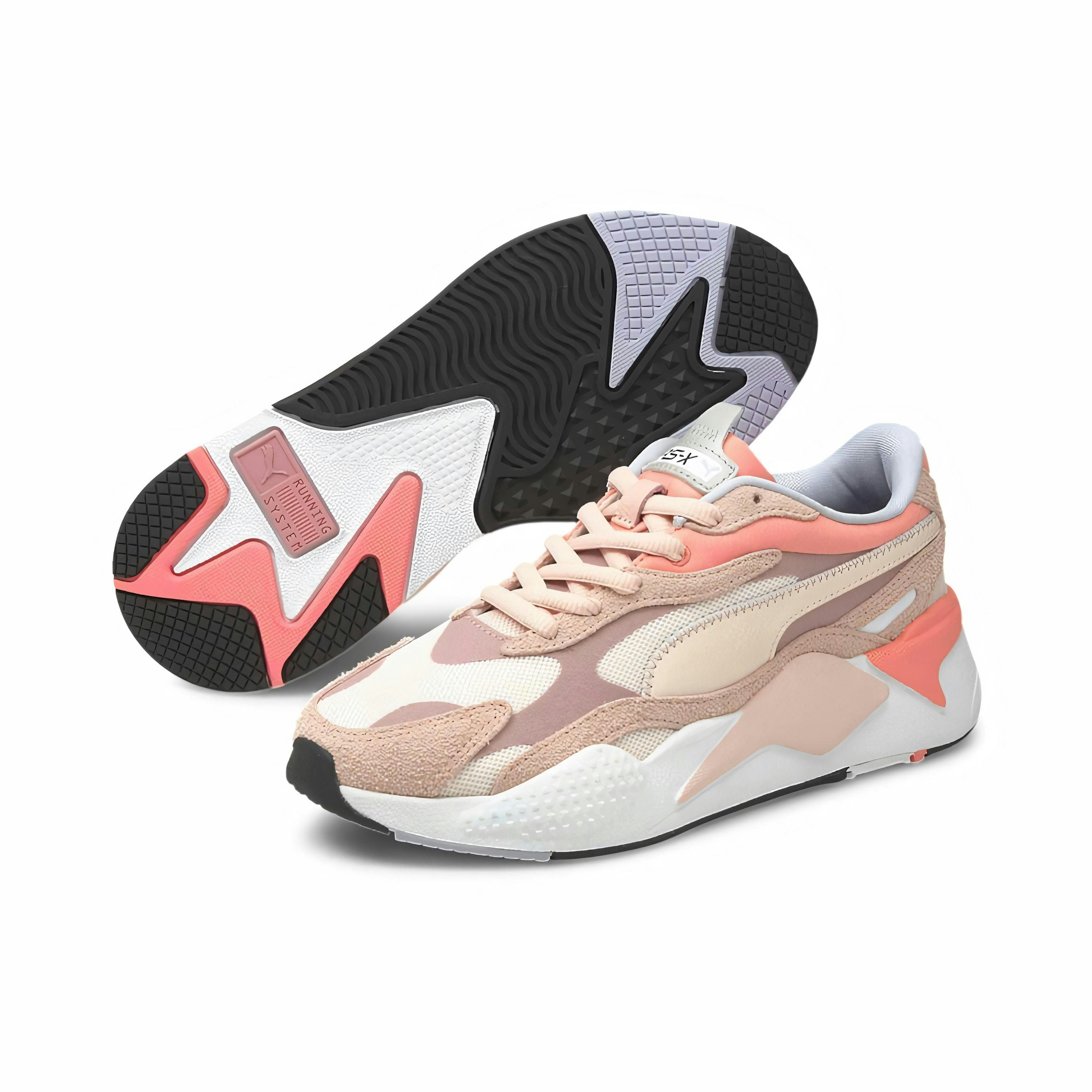 Women’s Casual Sneakers
